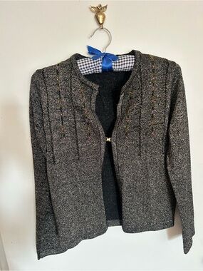 Women's medium grey beaded wool Knit cardigan